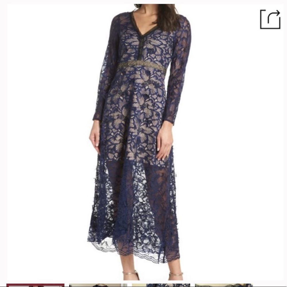 Foxiedox | Navy Blue Elisabet 3D Flower Lace Gown Size XS